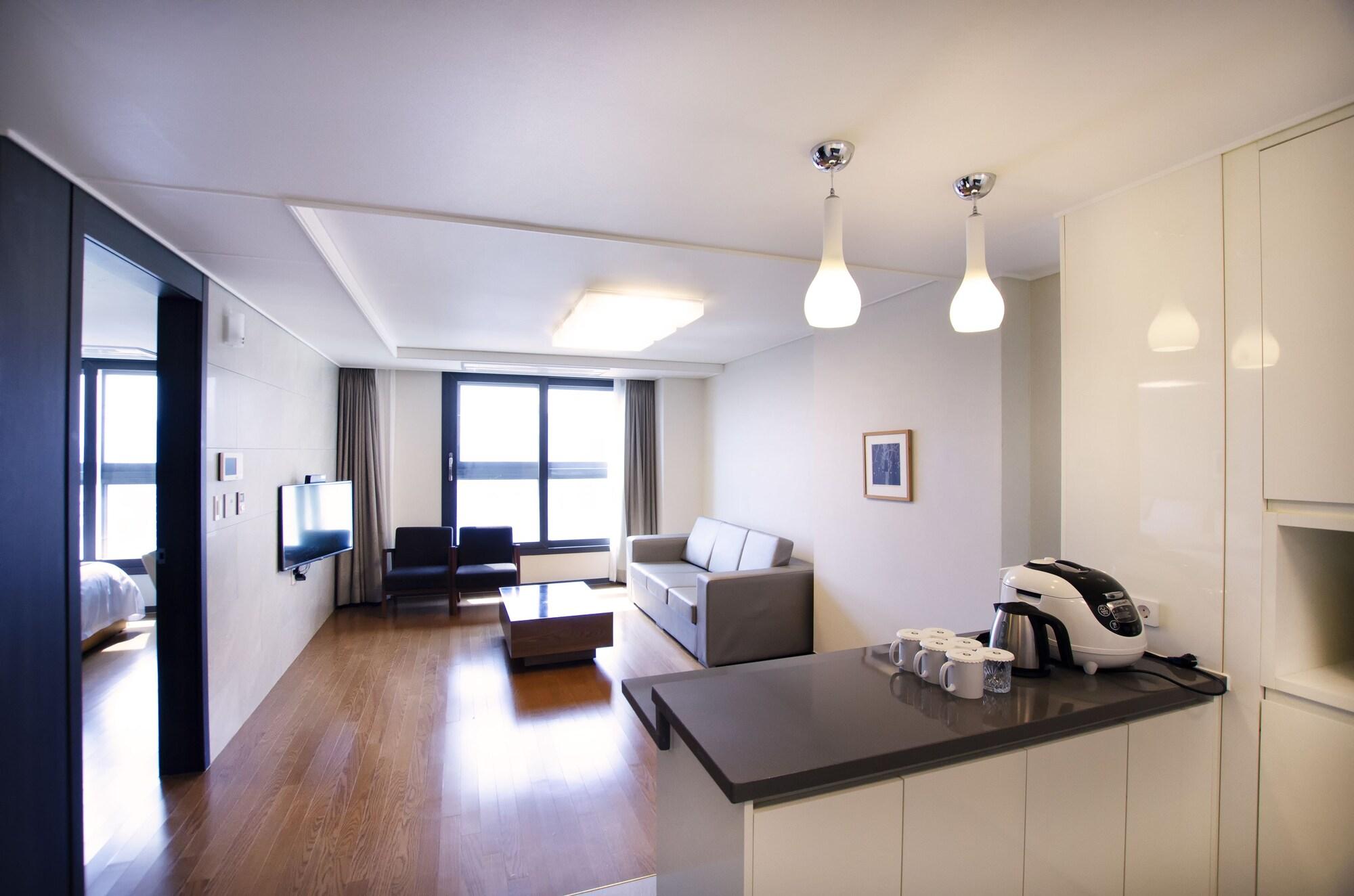 בוסאן Plea De Blanc Hotel & Residence מראה חיצוני תמונה